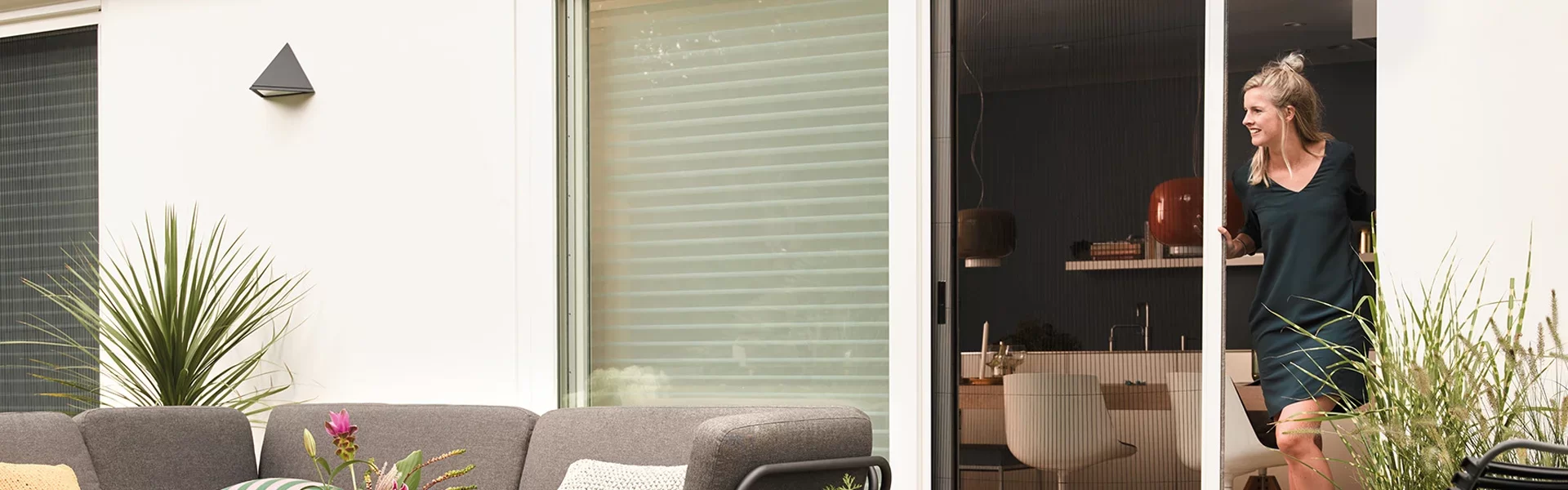 1320-product_horren-header.webp 1320-product_horren-header.webp